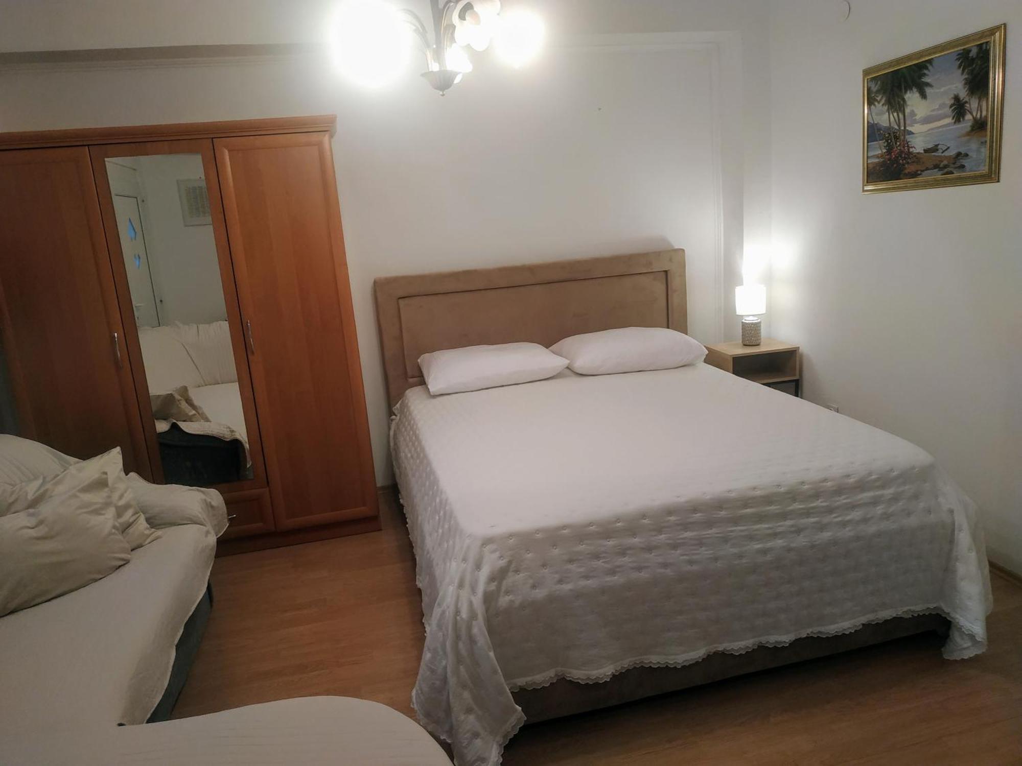 Pelivan Apartments Каштела Экстерьер фото